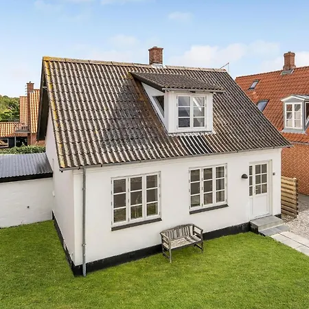 Casa vacanze Amazing In With Wifi Tranekær